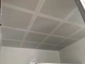 trần nhôm clipin 600*600*0.6mm