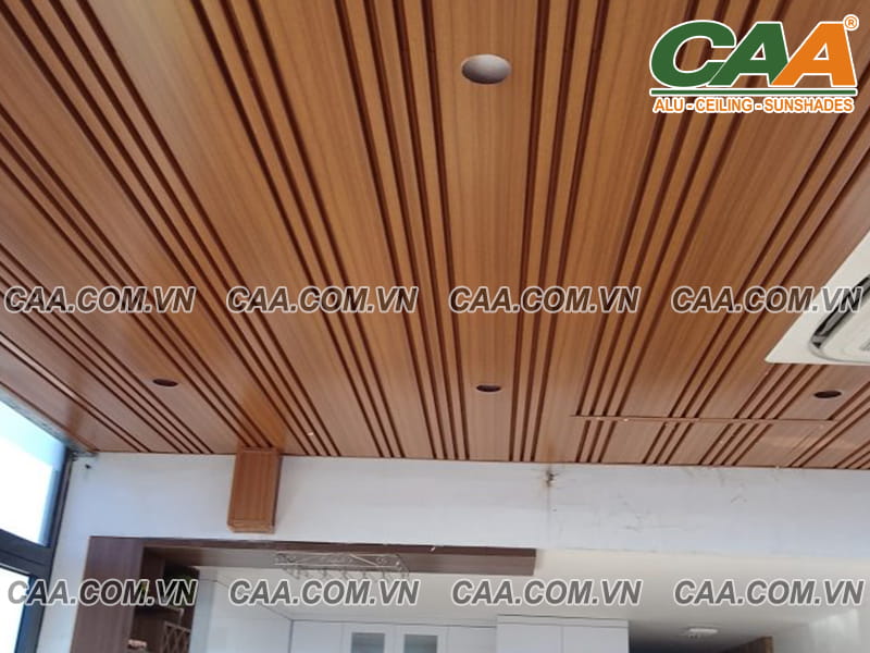 Trần nhôm vân gỗ